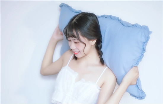 香蕉樱桃黄瓜草莓绿巨人秋葵app：交互式效果十分卓越的播放器