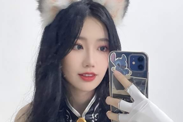 永劫无间NBPL的美女主持陈鱼COS照绝美，赛事期间吸粉无数！