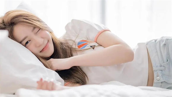 丝瓜榴莲秋葵榴莲www高清大片轻松看，网友：看片追剧无限制！