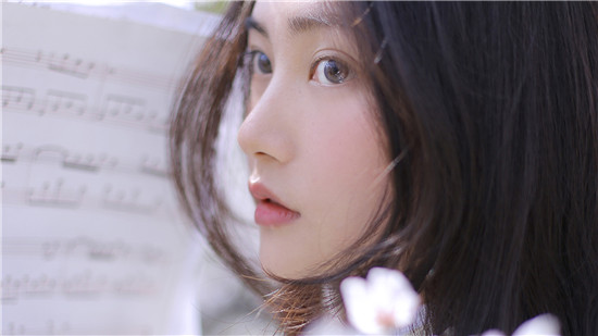 芭乐草莓丝瓜秋葵榴莲绿巨人：优质视频随心看