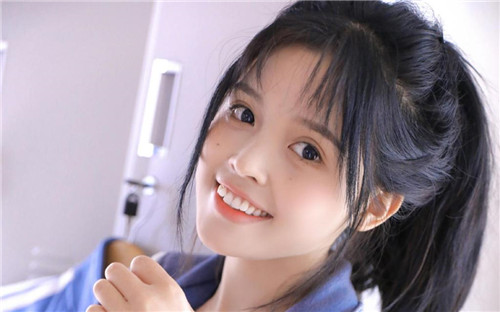 多毛bgmbgmbgm胖在线中文版：一款可以免费看视频的视频播放软件